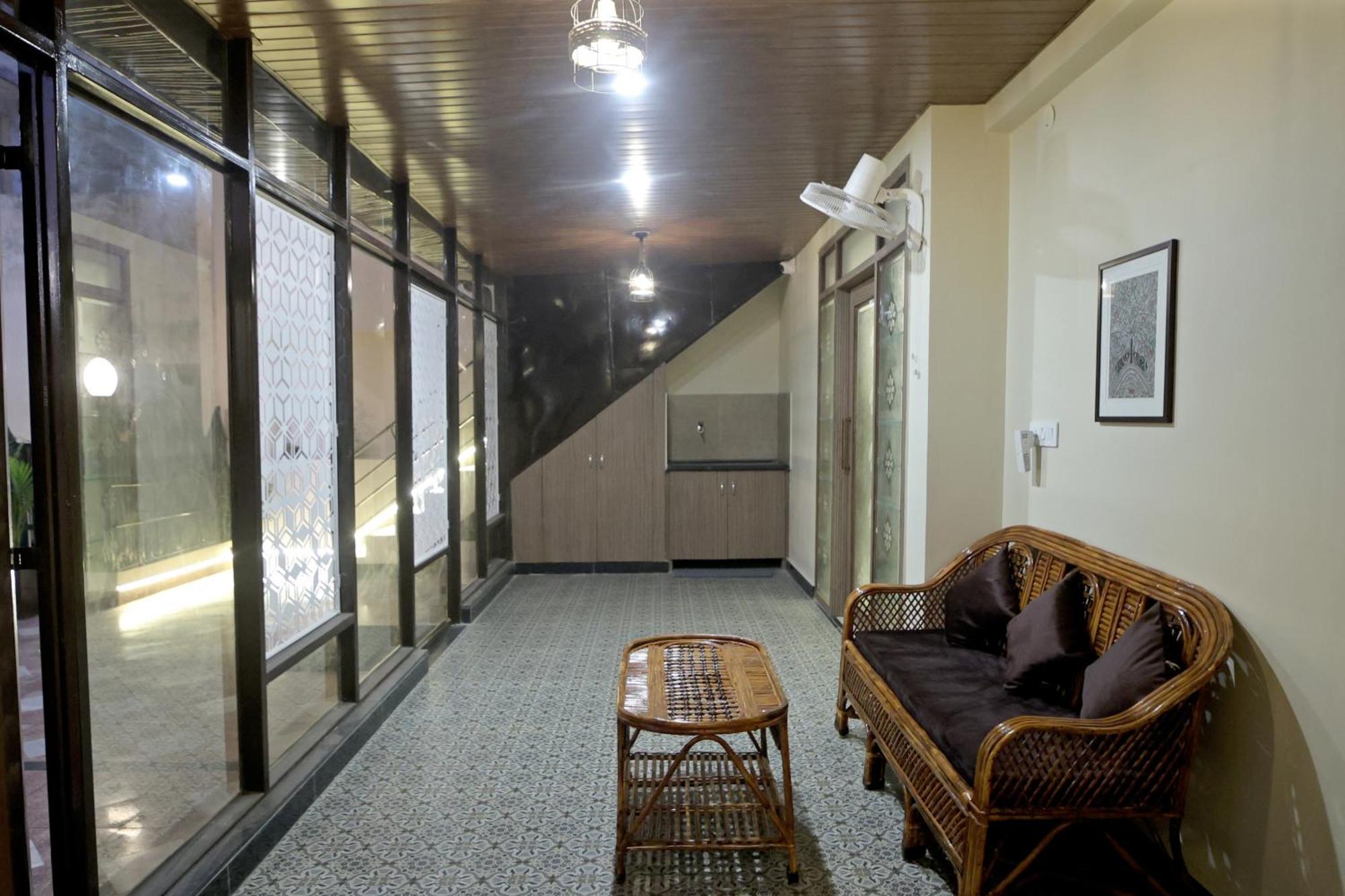 Prime Vista Bed and Breakfast Jaipur Exteriör bild